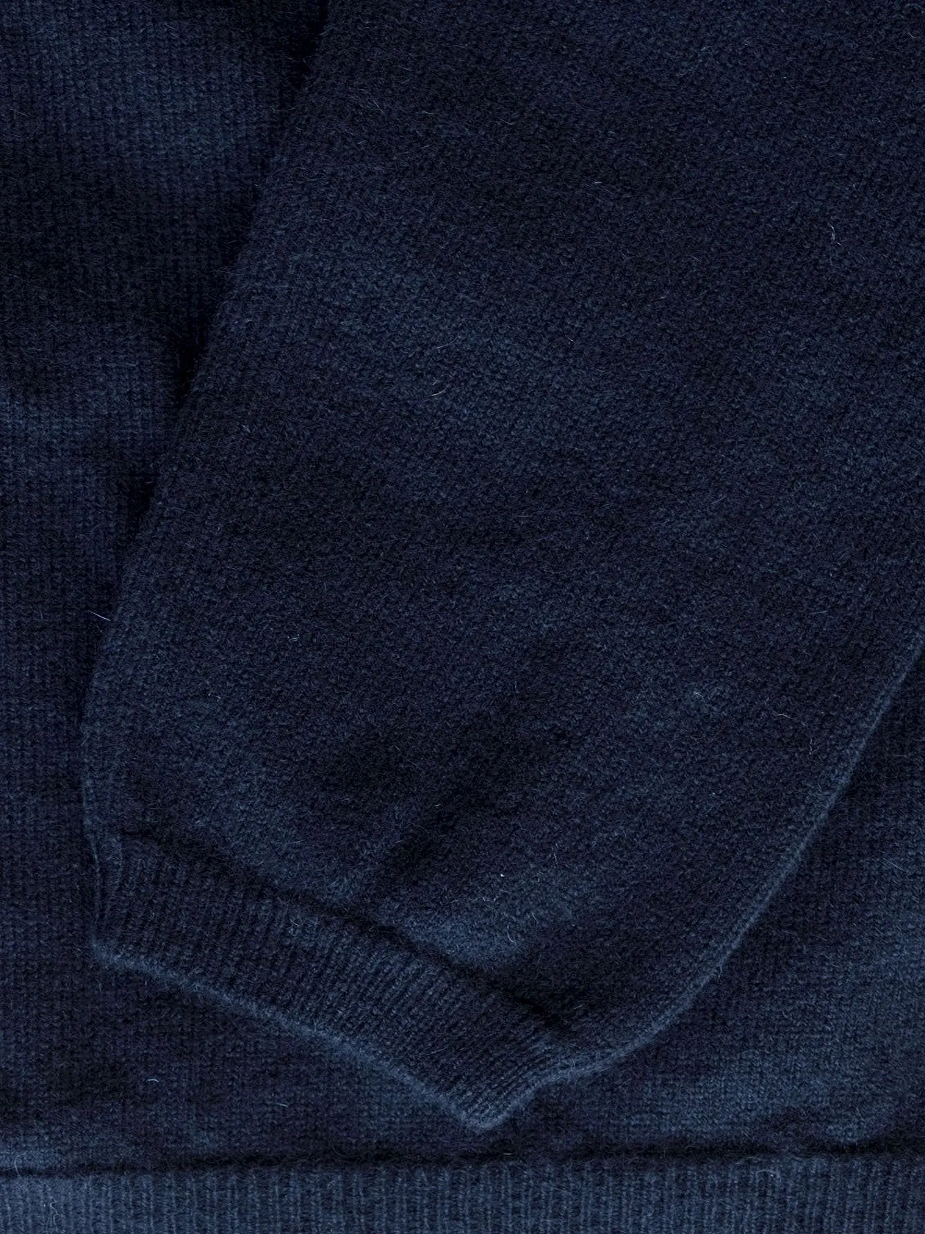 Cambric Cashmere Crew Neck - 1 Ply