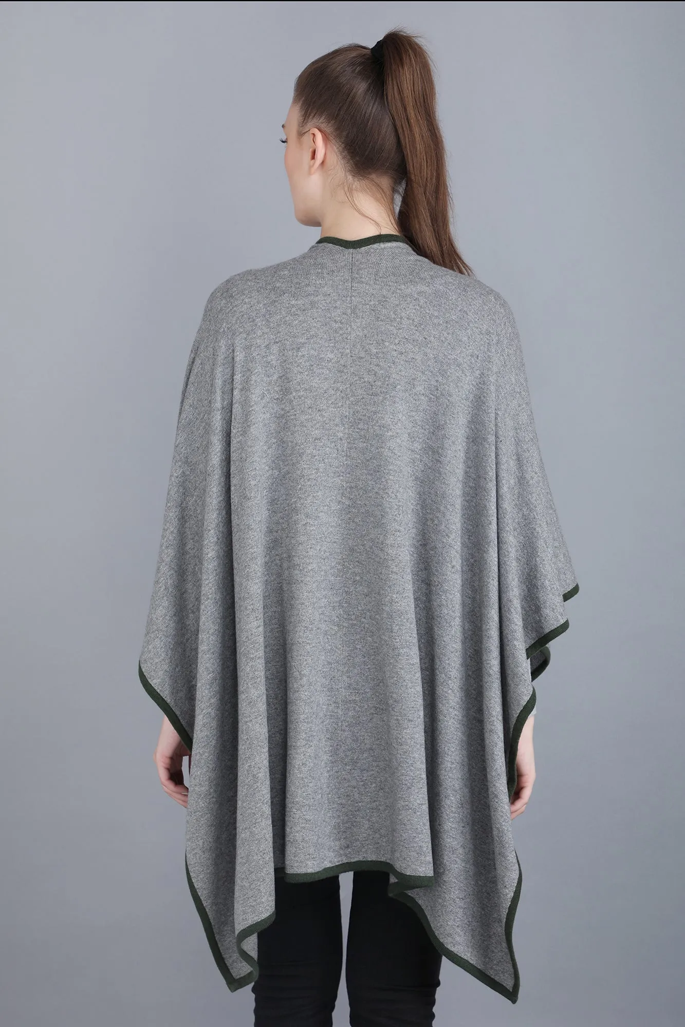 Cashmere Poncho In Grey