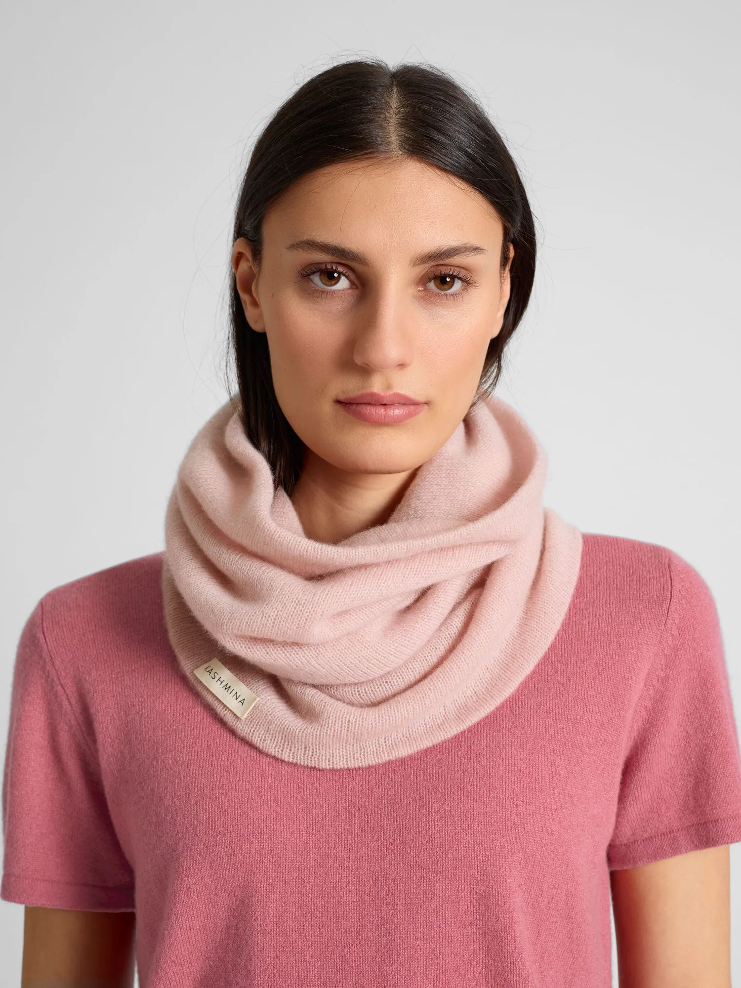 Cashmere snood "Eida" - rose glow