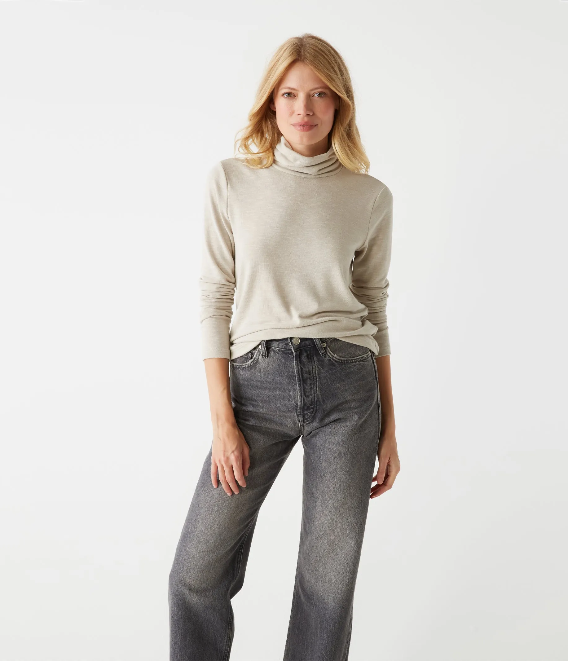 Hadley Turtleneck