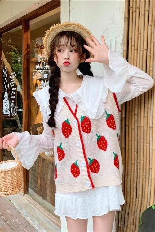 Strawberry Knitted Waistcoat&Peter Pan Collar Shirt