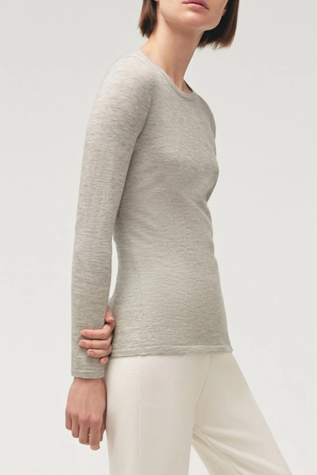 SUPERFINE CASHMERE CREWNECK