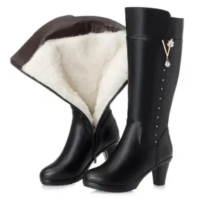 Warm High-Heeled Wool Boots with Leather Upper & Zip Closure