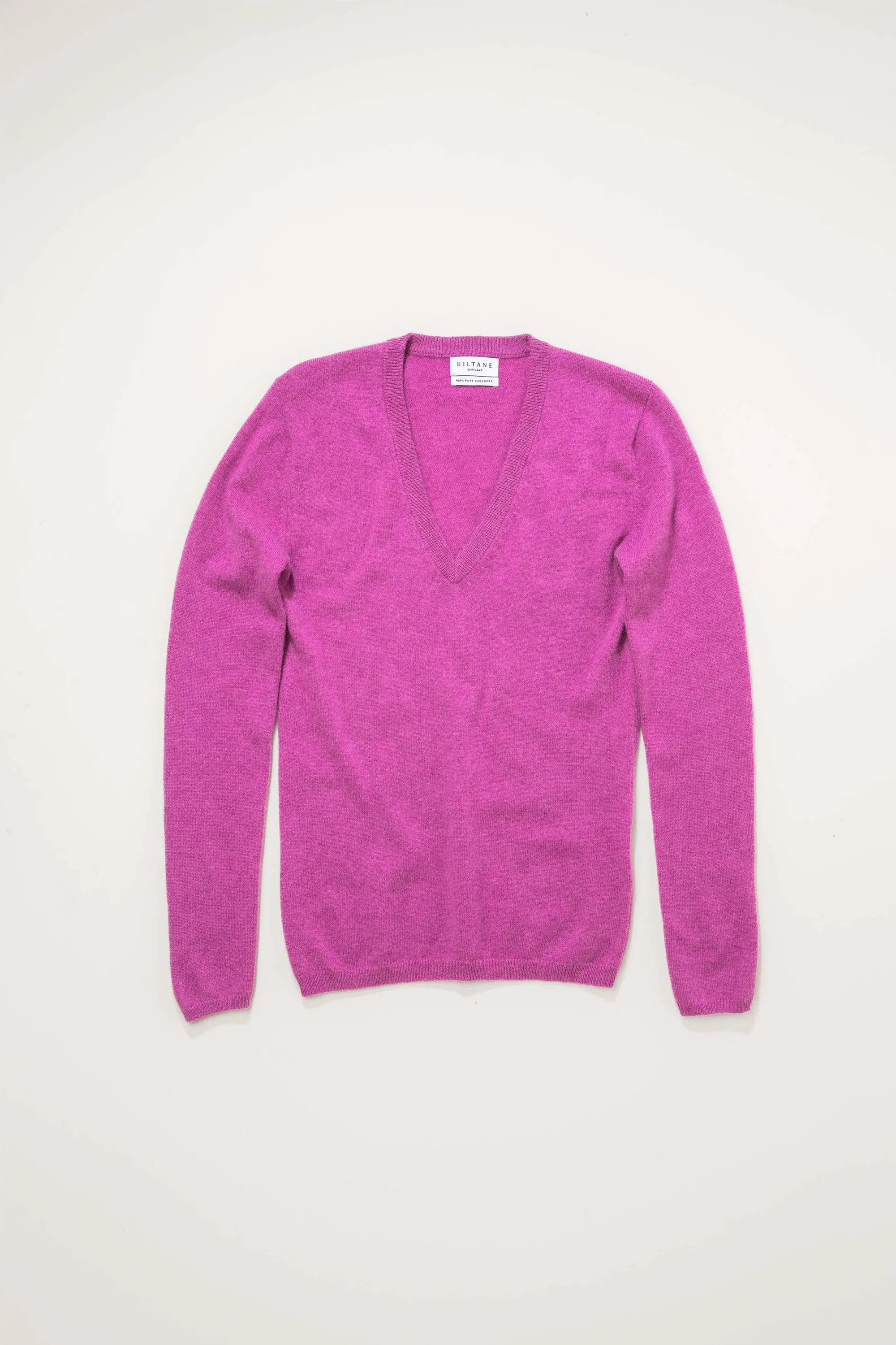 Women's Cashmere V Neck Jumper - Raspberry